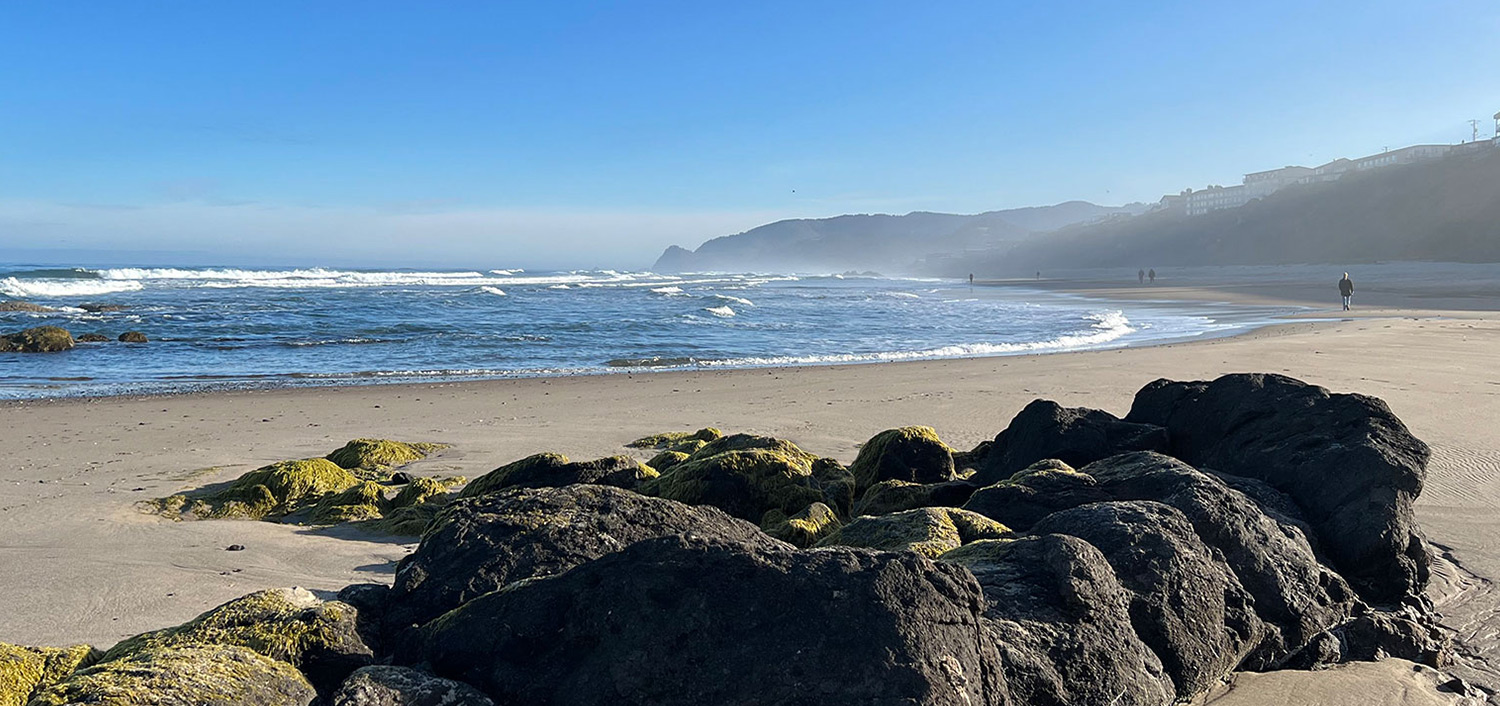 Room View of Pacific Shores Inn